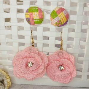 Mesh flower drop earring & plaid stud earring set